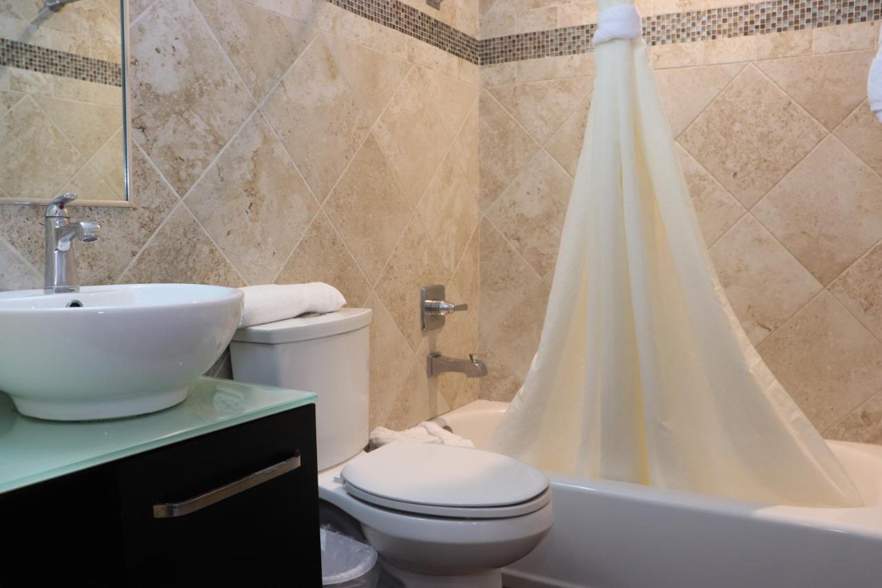 Curtis Inn & Suites Hollywood Esterno foto