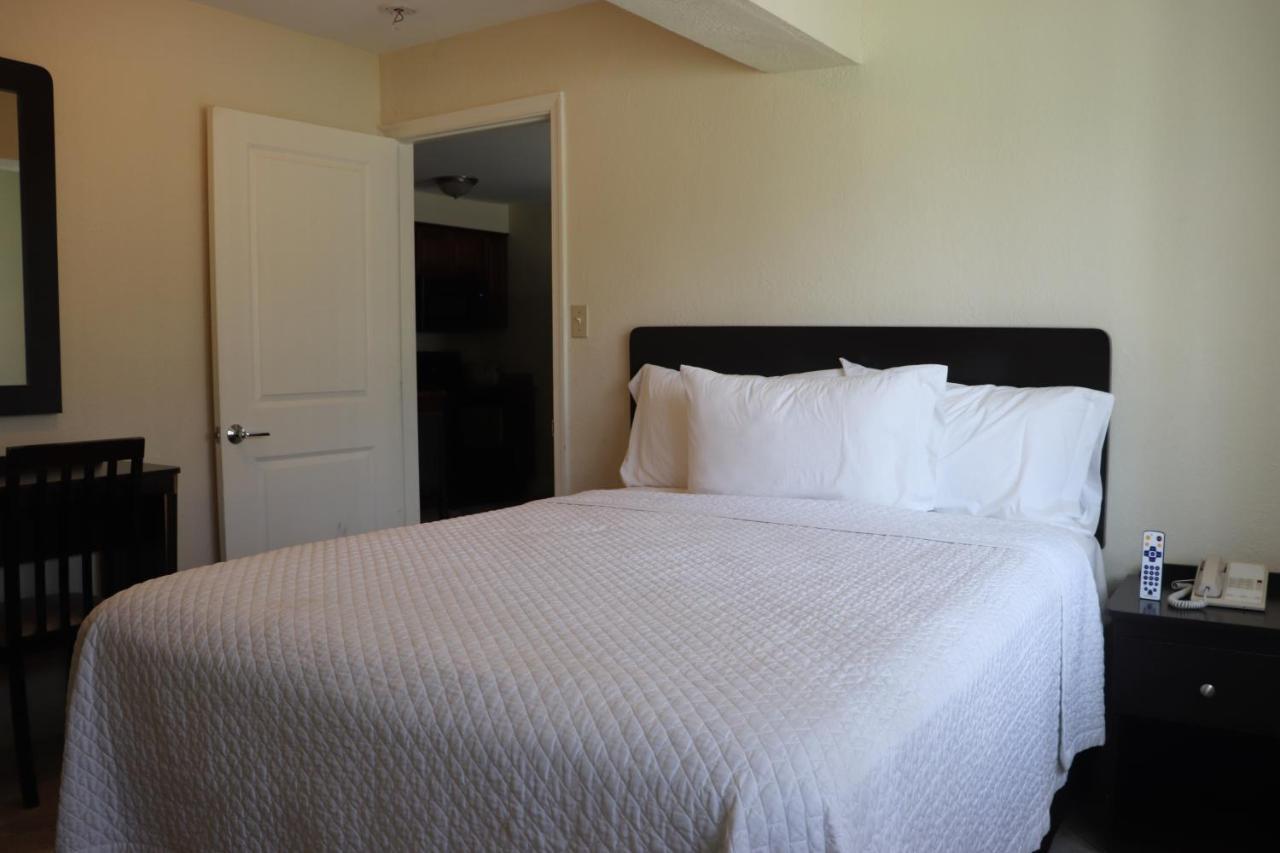 Curtis Inn & Suites Hollywood Esterno foto